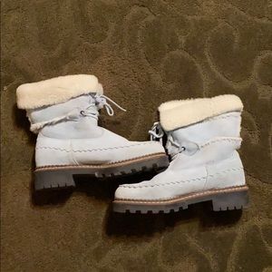 Coldwater Creek Lt Blue Suede Boots! Fully lined